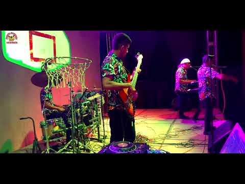 Los De La Doble MM - Corrido Filadelfo Robles (En Vivo En El Pitahayo Guerrero)