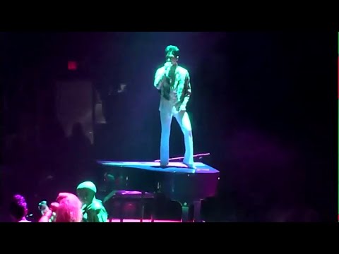 If I Was Your Girlfriend (live in Inglewood 2011) - Prince