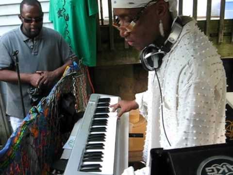 LIKEWATER BOYD JARVIS BACK YARD AFFAIR  004