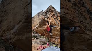 Video thumbnail of Teapot, 7a. Rocklands