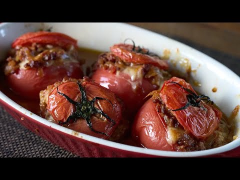 ナルボンヌ風トマトの肉詰め（トマトファルシ）