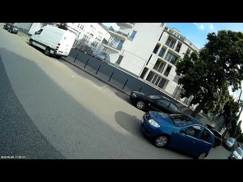 Nem mondok le az elsőbbségemről - I don't give up my right of way