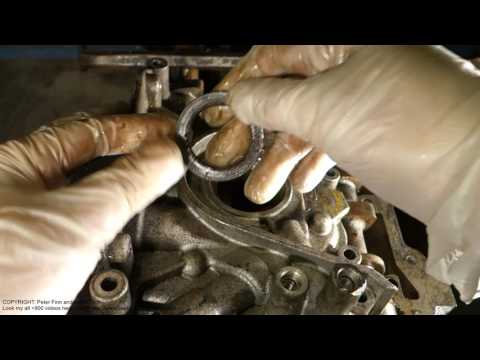 How to repair oil leak in crankshaft gasket Ford Zetec engine