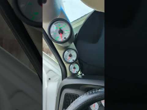Pillar gauge installed