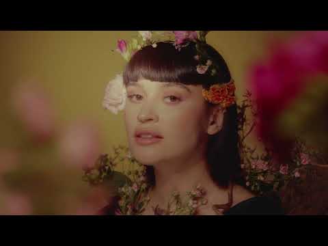 David Ciente x Irina Rimes - Strain in tara lui | Official Music Video