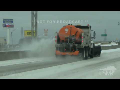 01-31-2023 Fort Worth, TX  - Some work, some play, some struggle to stay warm