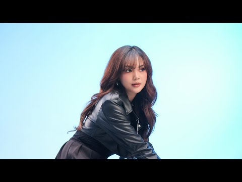 CINTA SENDIRI - TAMI AULIA (OFFICIAL LYRIC VIDEO)