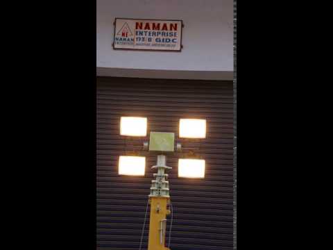 MAST PAN & TILT SYSTEM LIGHTING