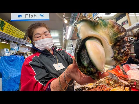 Giant GREEN ALIEN Shell!! Sashimi + EXOTIC SEAFOOD in Okinawa, Japan!