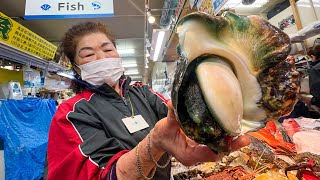 Giant GREEN ALIEN Shell!! Sashimi + EXOTIC SEAFOOD in Okinawa, Japan!