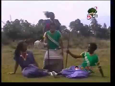 Dereje Gulche - Daawwachu [Oromo Music]