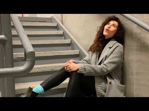 Star Wars "Binary Sunset" (THE FORCE THEME) in a stairwell