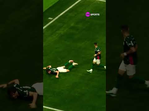 GIAY DESENCANTOU E METEU LOGO DOIS GOLS NO RIVAL CORINTHIANS #shorts