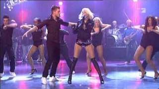 [Vietsub + Kara by KSTE]Sarah Connor - Under My Skin - [LIVE]