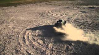 1/8 EP MAD BEAST slow mo vid mud an dirt [earth mover build]