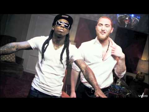 Mike Posner Ft. Lil Wayne - Bow Chicka Wow Wow (3D SMASH Remix)