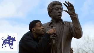 Wild 'N On Tour | Nick Cannon Visits the Richard Pryor Statue
