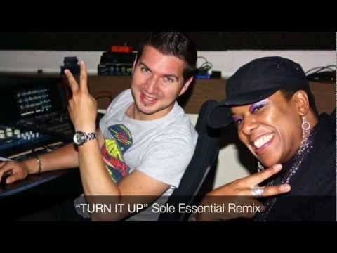 Turn It Up - Steven Stone feat. Nicole Mitchell (promo)
