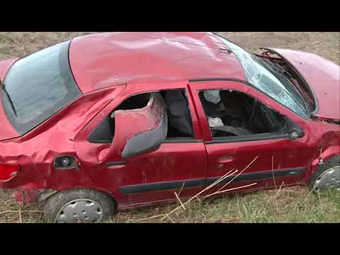 2 hete vesztegel egy kocsi-roncs Fajsz határában