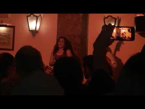 Sandra Correia no Clube de Fado - Noite cerrada