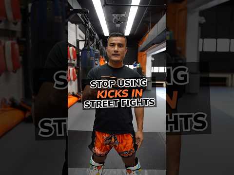 STOP using kicks like this on street fights!!  #muaythai #mma #martialarts #fightsports