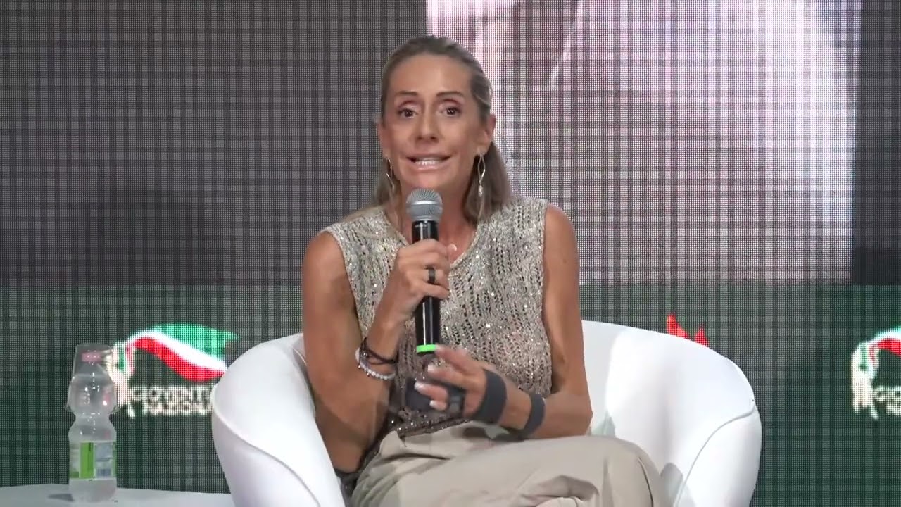 ARIANNA MELONI INTERVIENE ALL'EVENTO DI GIOVENTÙ NAZIONALE "ANTI-SOCIAL SOCIAL CLUB"