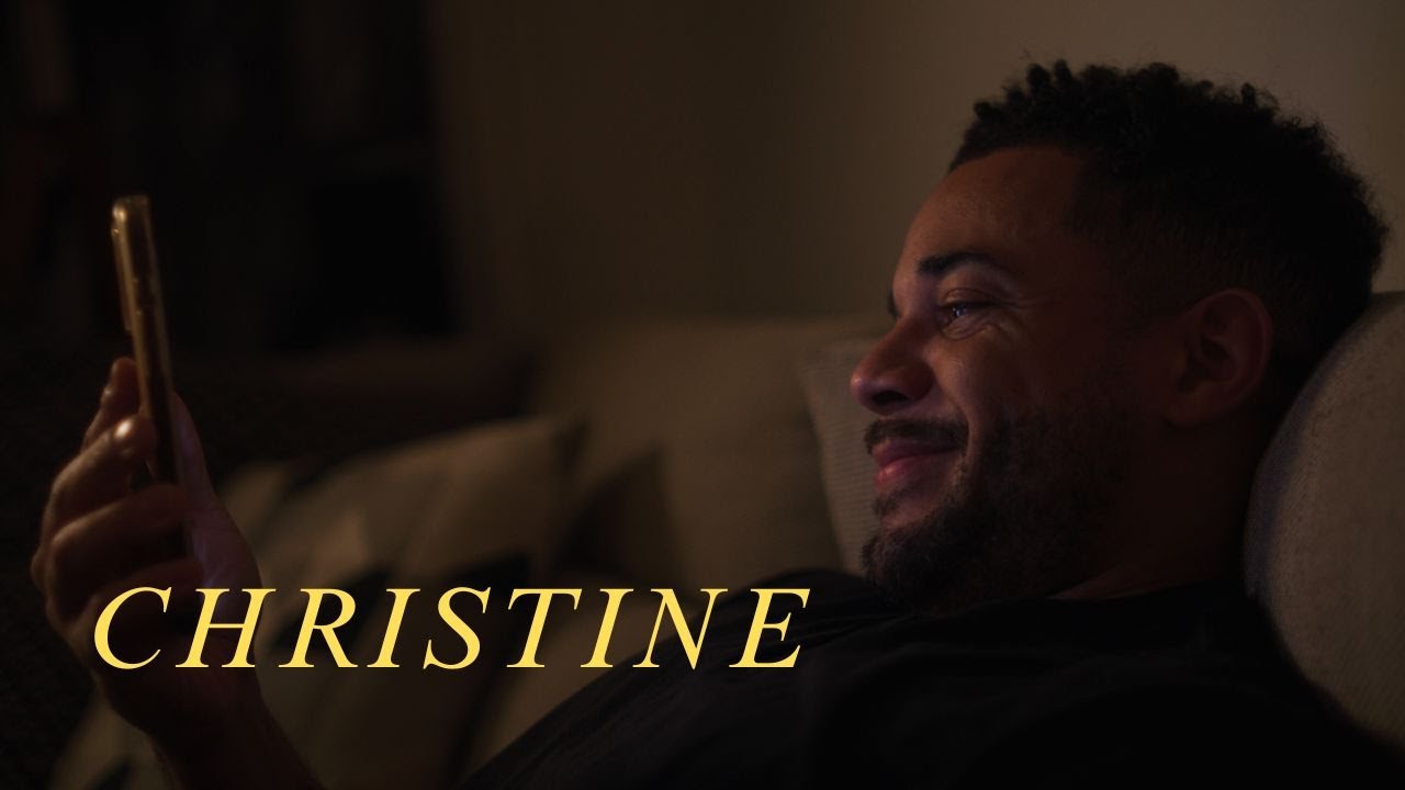 Miniature de la vidéo CHRISTINE | Short Film (Starring Nick Creegan & Leslie Grace) du film Christine