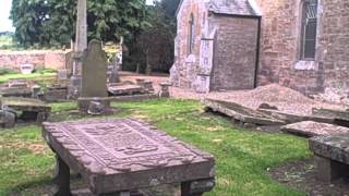 preview picture of video 'Bendochy Parish Churchyard'
