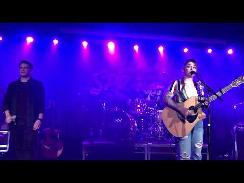 Lucy Spraggan & Joe Dunwell - Stick The Kettle On HD