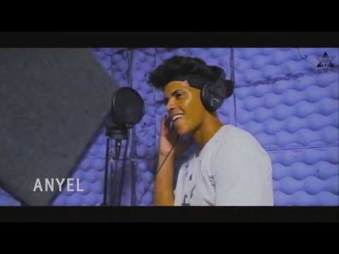 El Dekano X El Efowa X Miller n Anyel - "Dichabao" (Video Oficial)