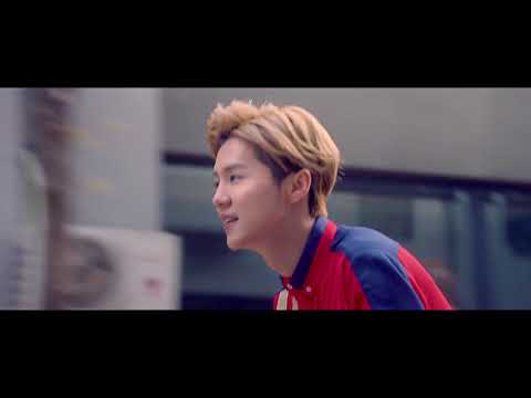 [VIDEO] #LuHan × @kfc CF (KFC delivery man version)