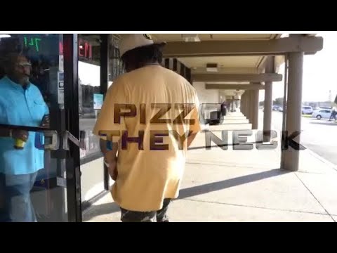 Pizzo - On They Neck