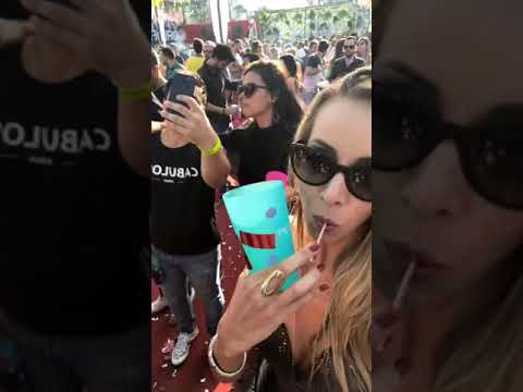 Esto es lo que pasa en las fiestas rave