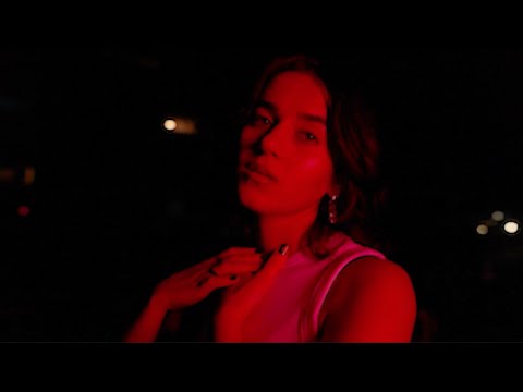 Ranya - Hoodie (Offizielles Musikvideo)