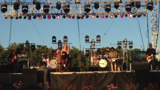 Grace Potter &quot;Hot To The Touch&quot; @ LaureLive - 2016.06.12 - Novelty, OH