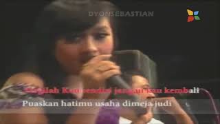 Download lagu Aku Tak Butuh Cinta Karaoke mp3
