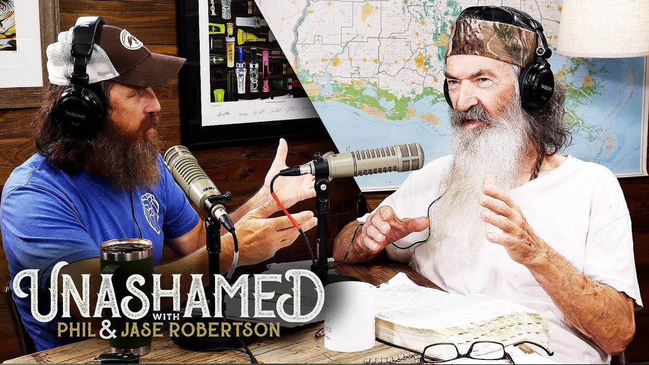 Ep 538 | Phil Robertson Is Totally 'Unhinged' & Jase's Knack for Confrontation