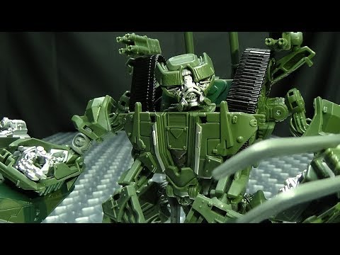 Studio Series Voyager BRAWL: EmGo's Transformers Reviews N' Stuff