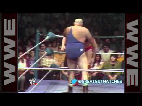 "Classic Moment of the Week" - October 18, 2011