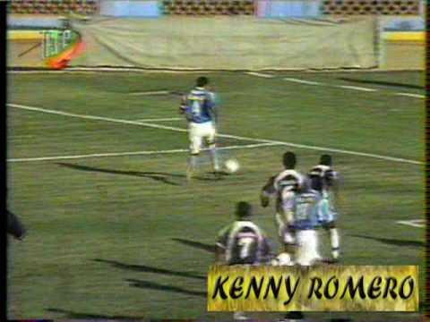 Estudiantes de Medicina 4 - Sporting Cristal 3: cuando los morados rozaron la Libertadores