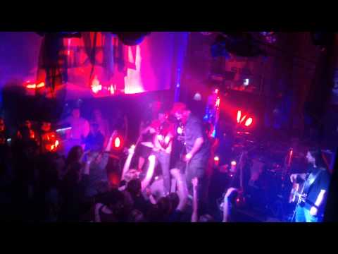 Divokej Bill - Pocit (Live at Čadca, SIXX Club 15. 02. 2014) Full HD