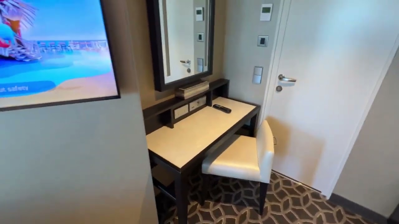 Ovation of the Seas - Cabin 7234 - Video 2