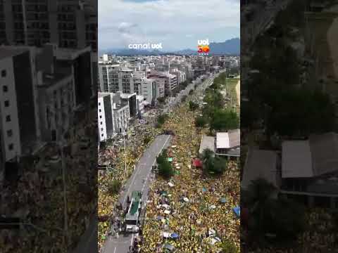 Flávio Bolsonaro reúne apoiadores em ato de campanha em Vitória