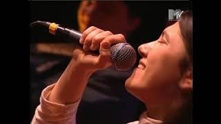 ELISA MTV LIVE 2001 - Gift - Asile&#39;s world - Sleeping in your hand - Labirinth - Luce