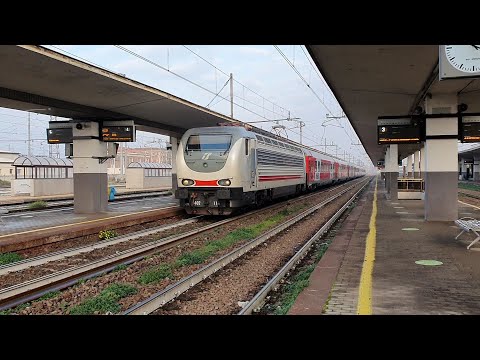 E402 115 in testa al THELLO 159/160 Milano Centrale - Nizza in partenza dal binario 4 il 29/11