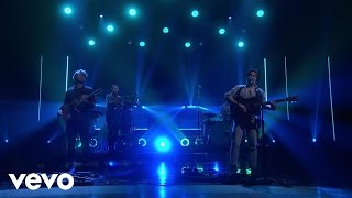 Milky Chance - Cocoon (Live From Conan/2017)