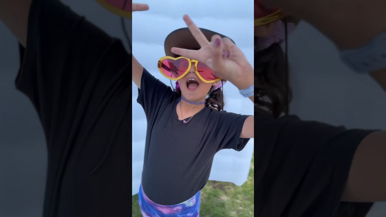 Promotional video thumbnail 2 for 360 Photobooths by Decibel and Lumens