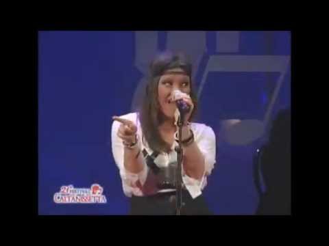 paola marotta - lips are movin