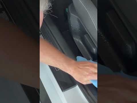 Easily clean all types of interior surfaces Nextzett Cockpit Premium.