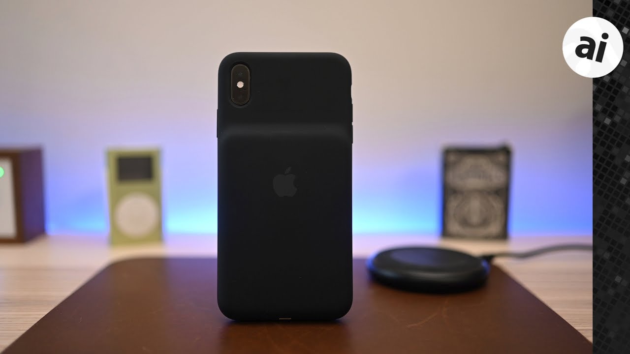 Hands-On: Apple's New iPhone XS & XS Max Smart Battery Case!